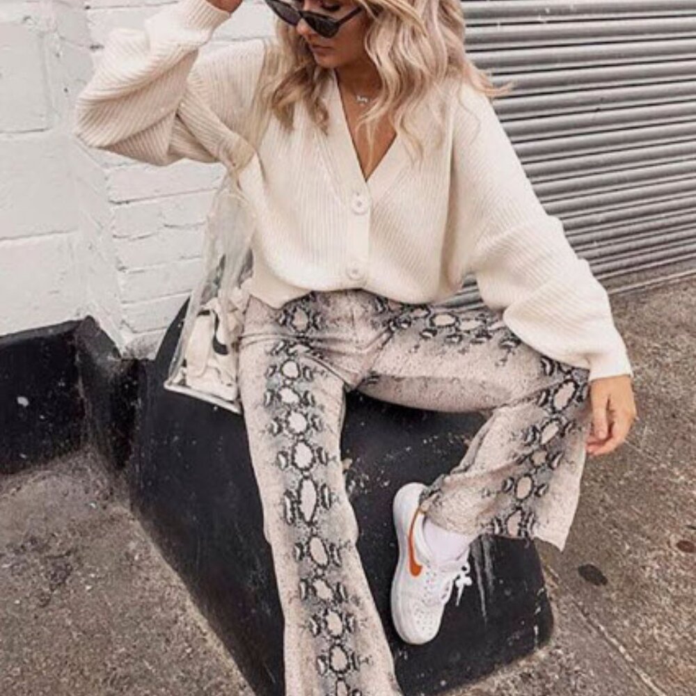 Zara Women's Premium High Waist Snake Print Wide Leg Crop Jeans US 6